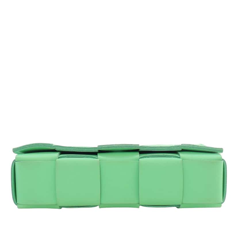 Bottega Veneta Nappa Intrecciato Cassette Crossbody Green Leather Very good condition - Box View