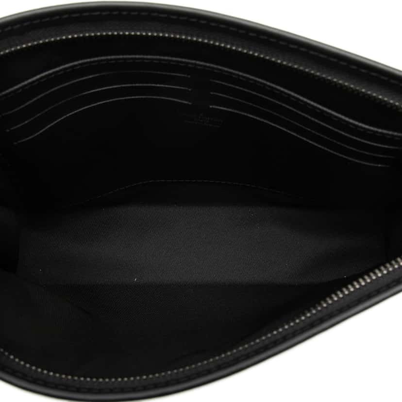 Louis Vuitton Monogram Eclipse Pochette Voyage MM Black Very good condition - Model View