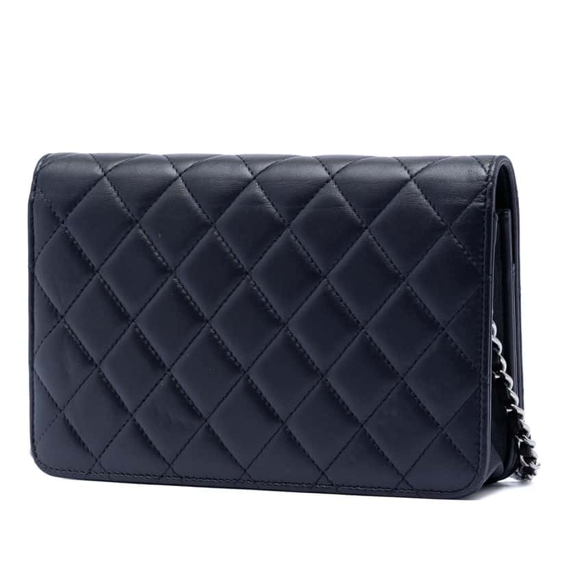 Chanel CC Quilted Lambskin Pearl Strap Wallet on Chain Blue Leather Good condition - Back View