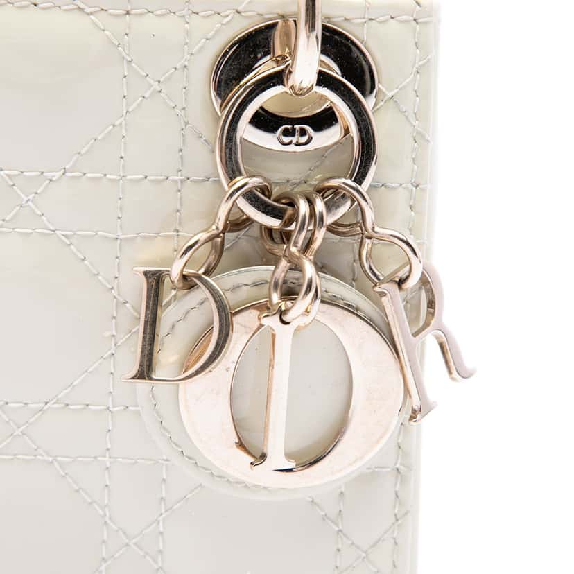 Dior Micro Patent Cannage Lady Dior White Leather Very good condition - Box View