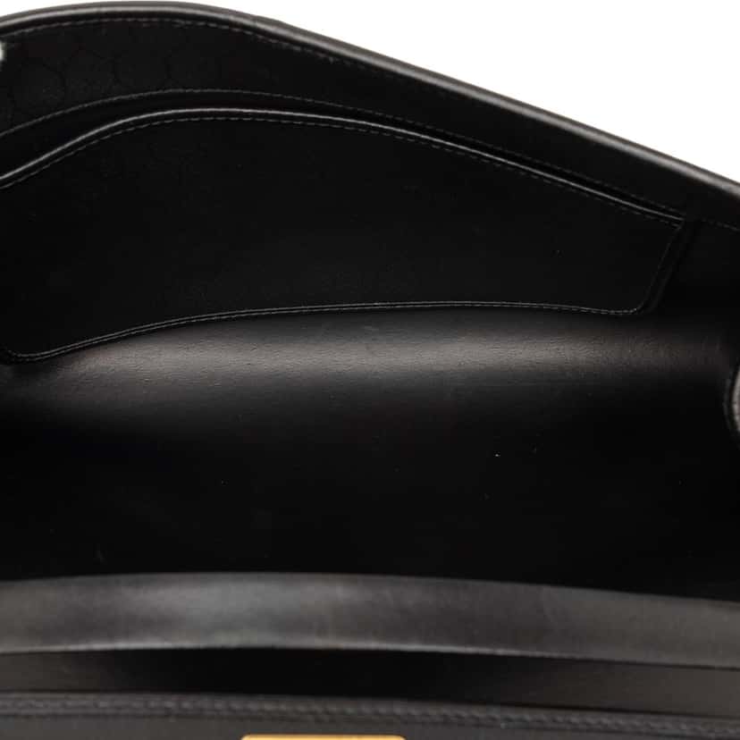 Dior Honeycomb Coated Canvas Chain Crossbody Black Very good condition - Model View
