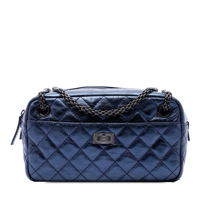 Chanel Medium Metallic Quilted Aged Calfskin Reissue Camera Bag Blue Leather Very good condition - Front View