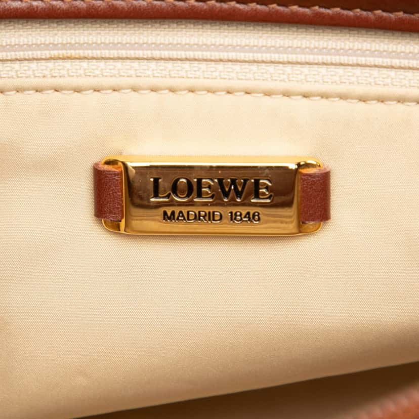 Loewe Croc Embossed Leather Trimmed Mesh Anagram Satchel Beige Very good condition - Box View