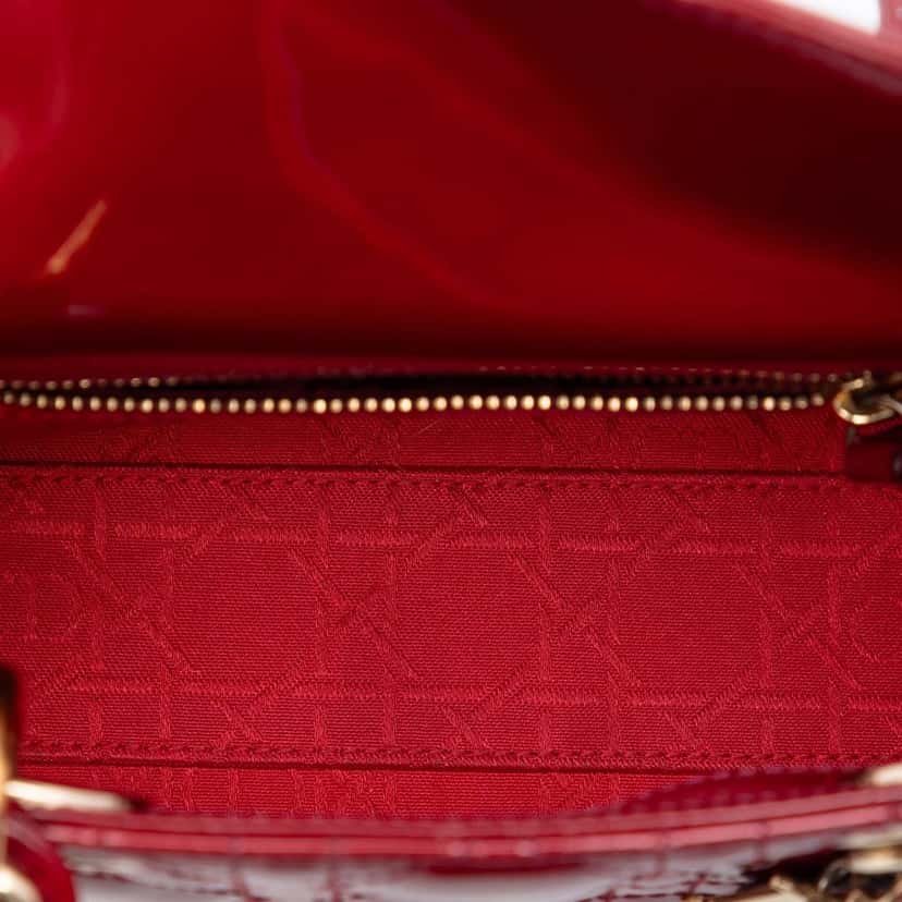 Dior Mini Patent Cannage Lady Dior Red Leather Very good condition - Model View
