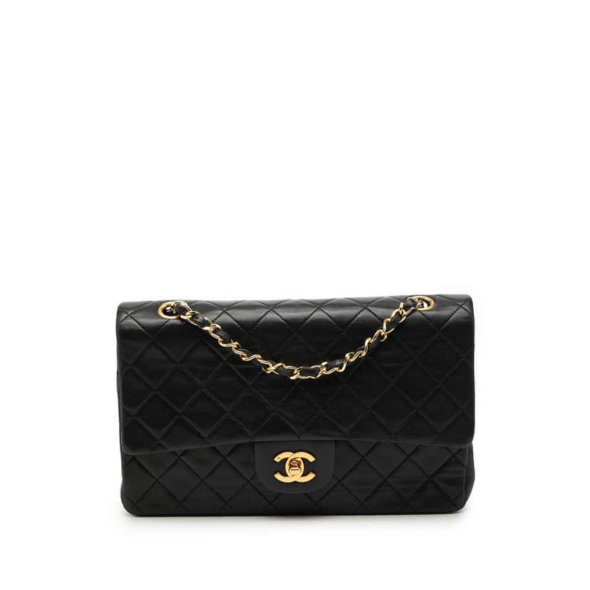Chanel Medium Classic Lambskin Double Flap Black Leather Very good condition - Front View