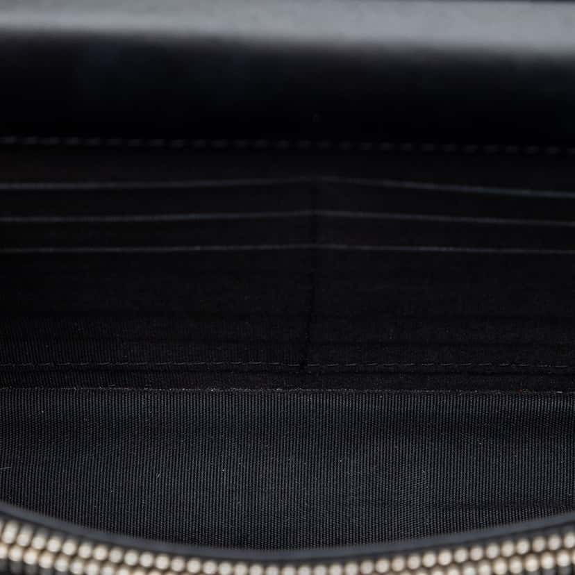 Chanel Quilted Patent Golden Class Wallet on Chain Black Leather Very good condition - Model View