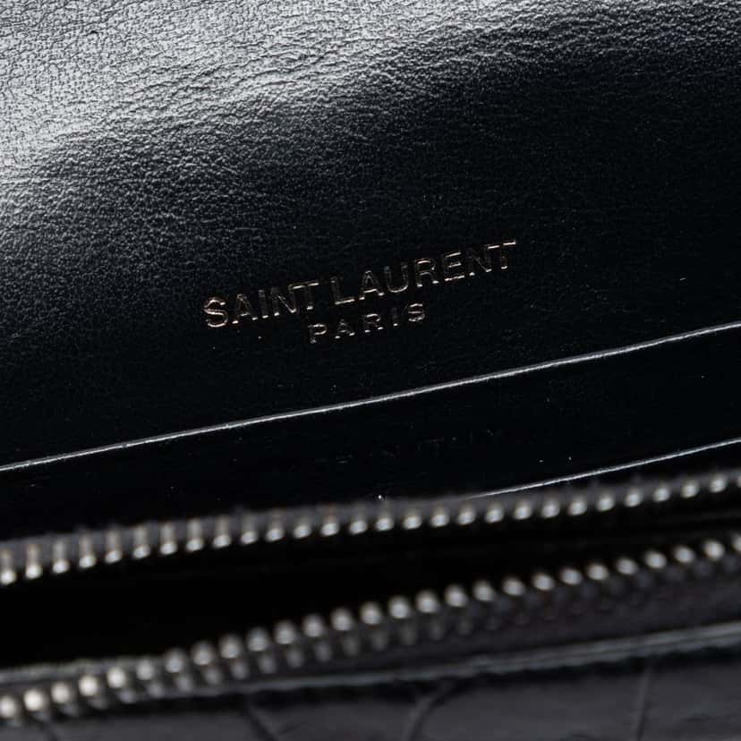 Saint Laurent Croc Embossed Leather Monogram Monochrome Envelope Chain Wallet Black Leather Very good condition - Box View