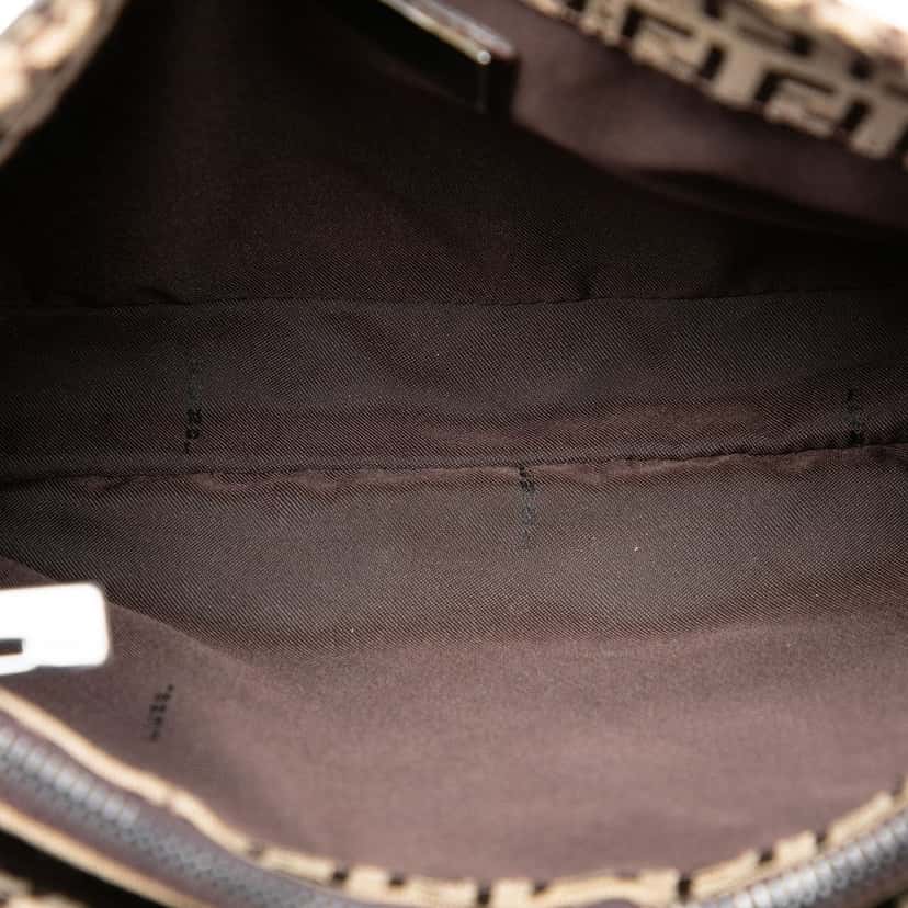 Fendi Zucchino Canvas Shoulder Bag Beige Very good condition - Model View