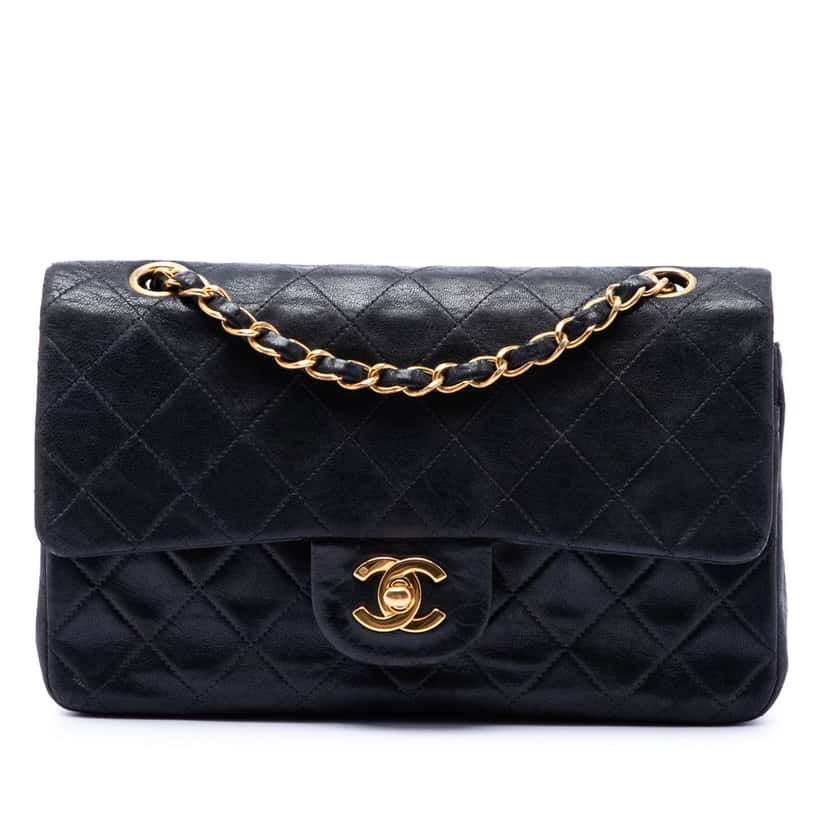 Chanel Small Classic Lambskin Double Flap Black Leather Very good condition - Front View