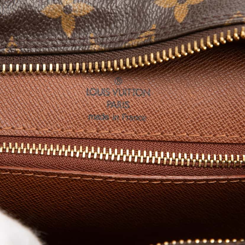 Louis Vuitton Monogram Nil Crossbody Brown Very good condition - Box View