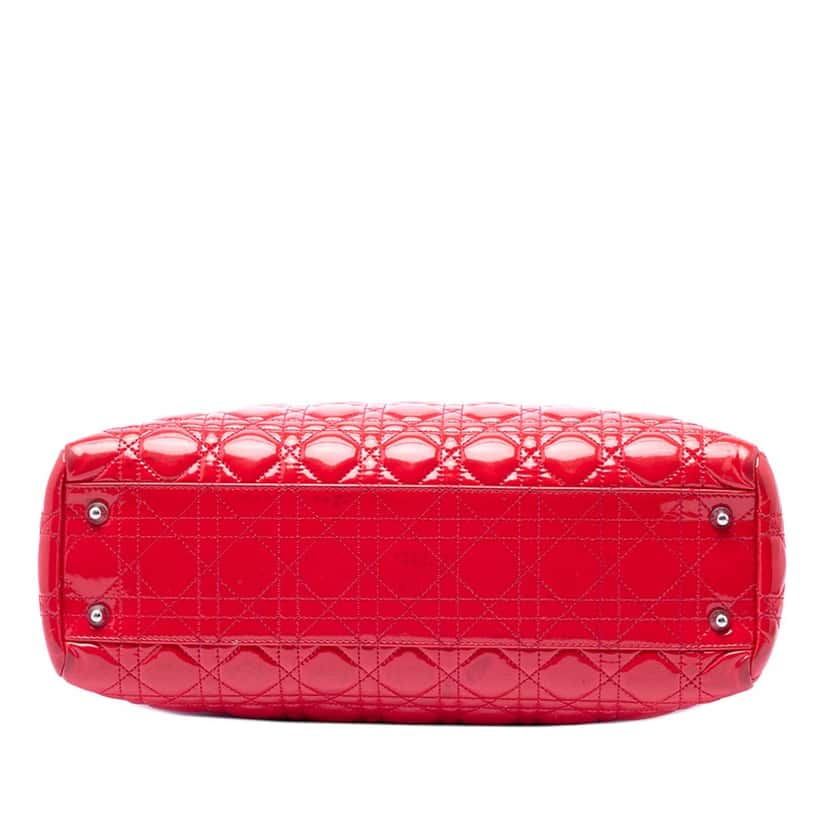 Dior Large Patent Cannage Lady Dior Soft Shopping Tote Red Leather Very good condition - Inside View