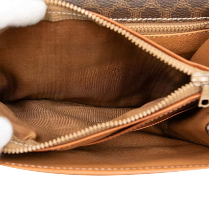 Celine Macadam Coated Canvas Clutch Brown Very good condition - Model View