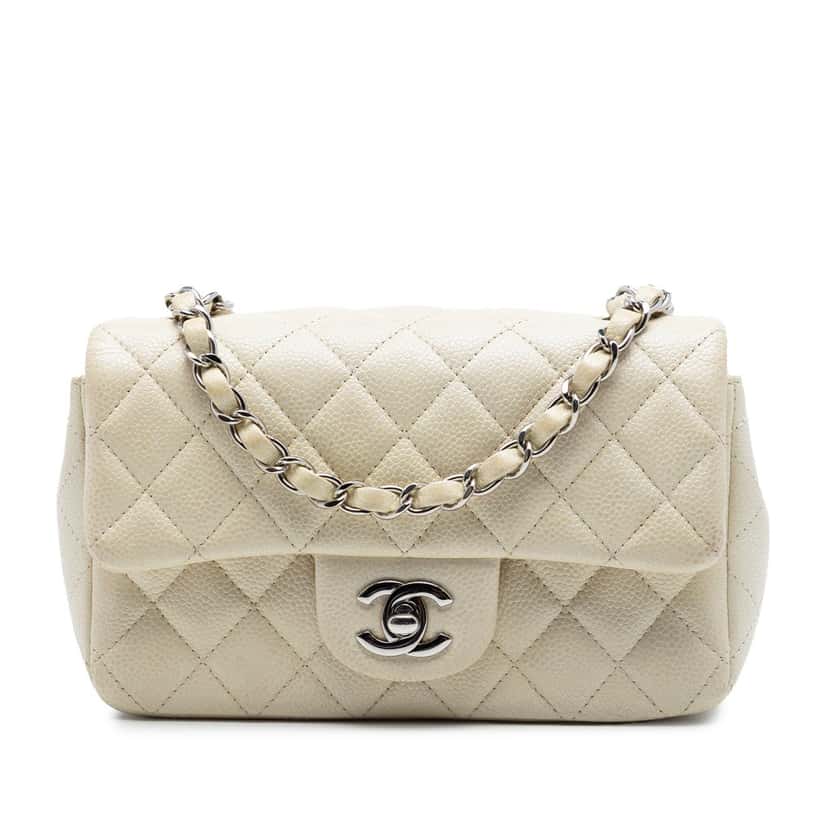 Chanel Mini Rectangular Classic Caviar Single Flap White Leather Very good condition - Front View