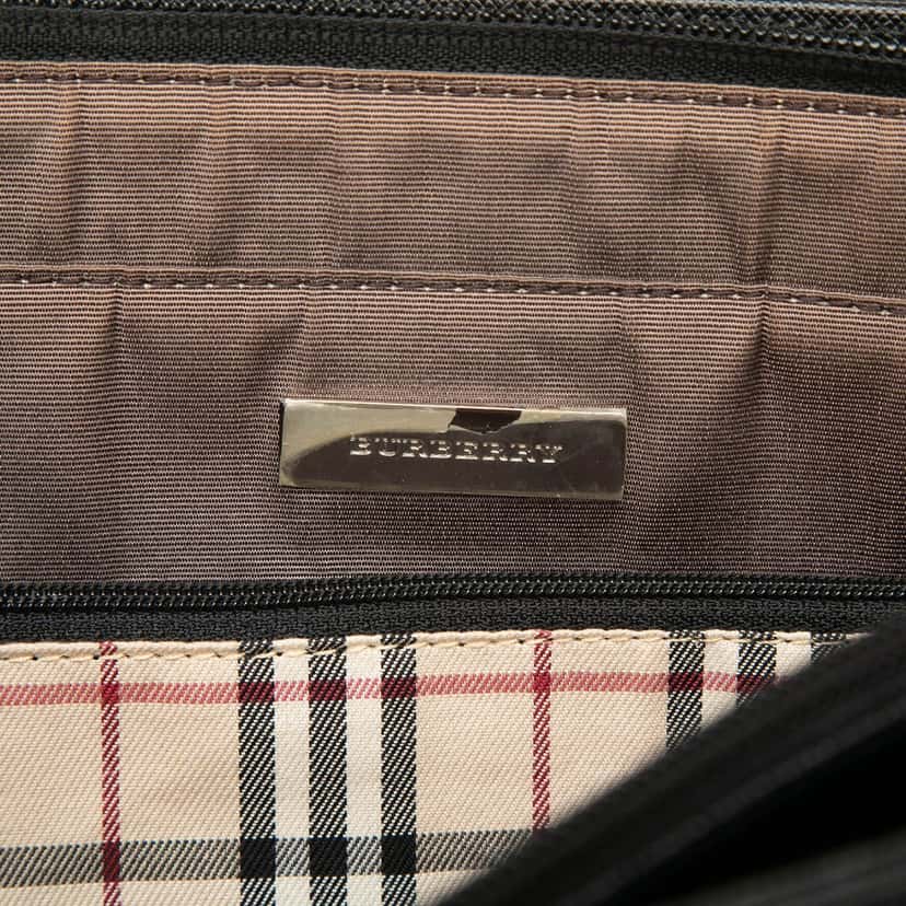 Burberry Leather Tote Black Leather Very good condition - Box View