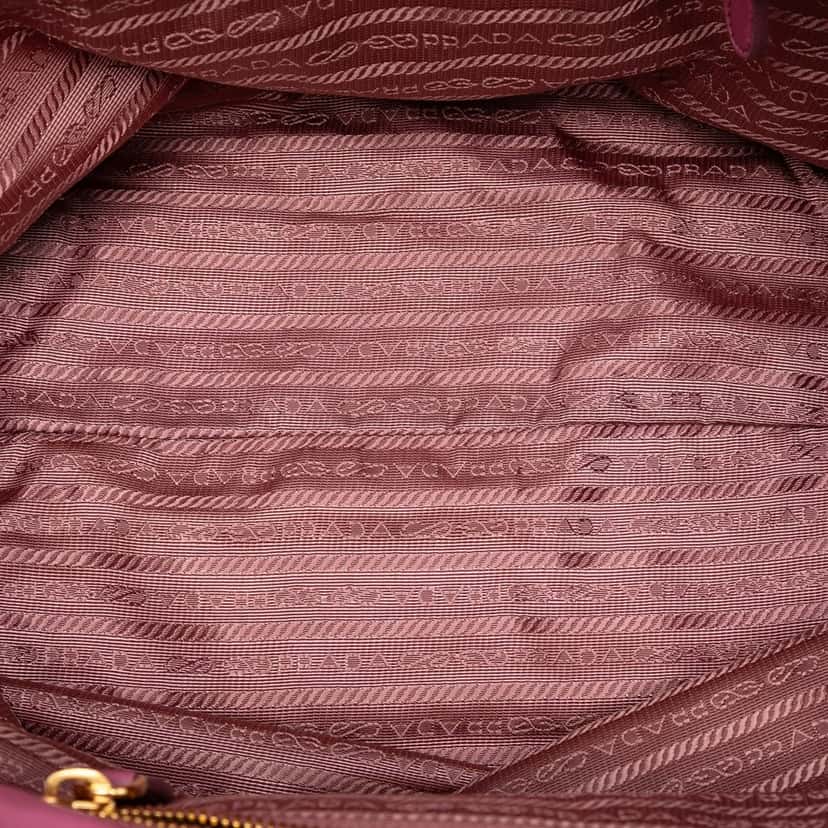 Prada Tessuto Fiocco Tote Pink Very good condition - Model View