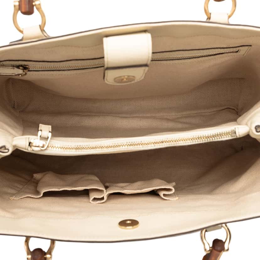 Gucci Medium GG Canvas Bamboo Diana Tote Beige Very good condition - Model View