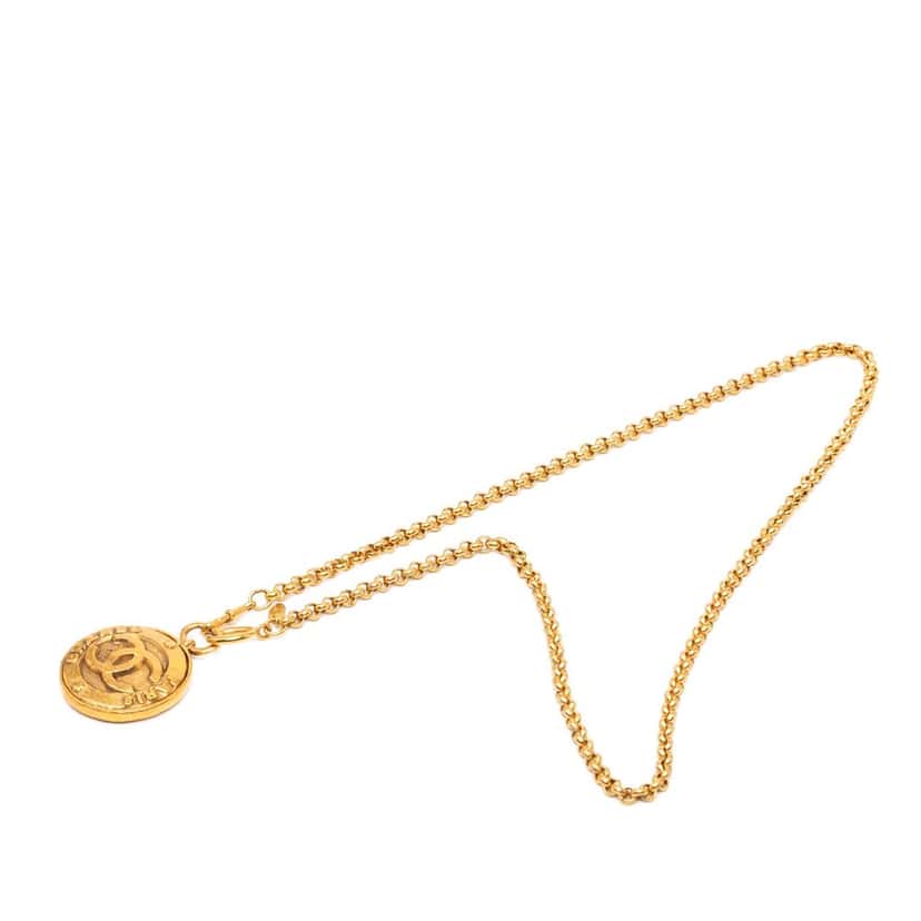 Chanel CC Gold Plated Medallion Mirror Pendant Necklace Gold Metal Very good condition - Box View