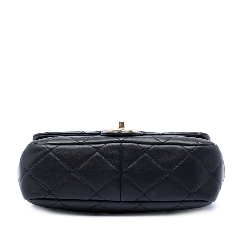Chanel Small Quilted Lambskin Round Top Handle Flap Black Leather Very good condition - Inside View