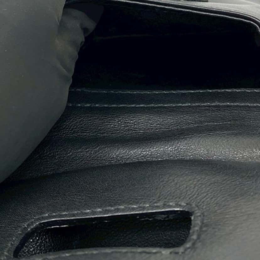 Gucci Calfskin Bamboo Drawstring Backpack Black Leather Very good condition - Model View