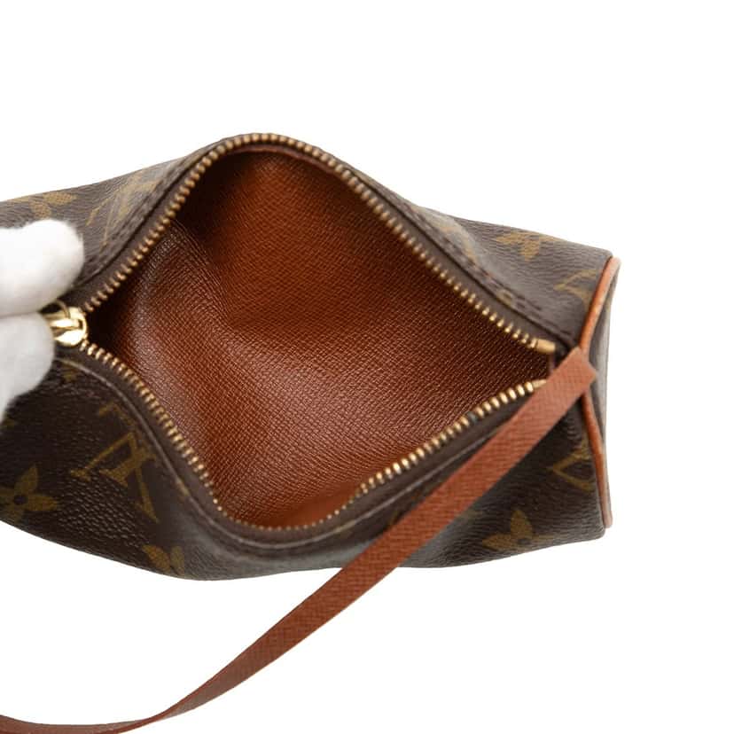 Louis Vuitton Monogram Papillon Pochette Brown Very good condition - Model View