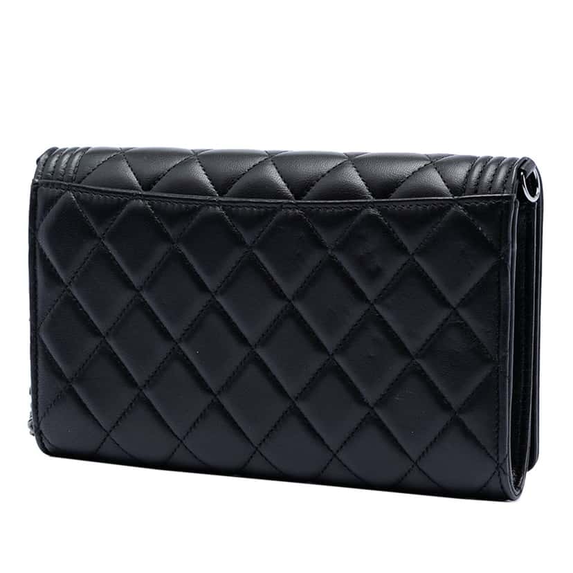 Chanel Quilted Lambskin Boy Wallet On Chain Black Leather Very good condition - Back View
