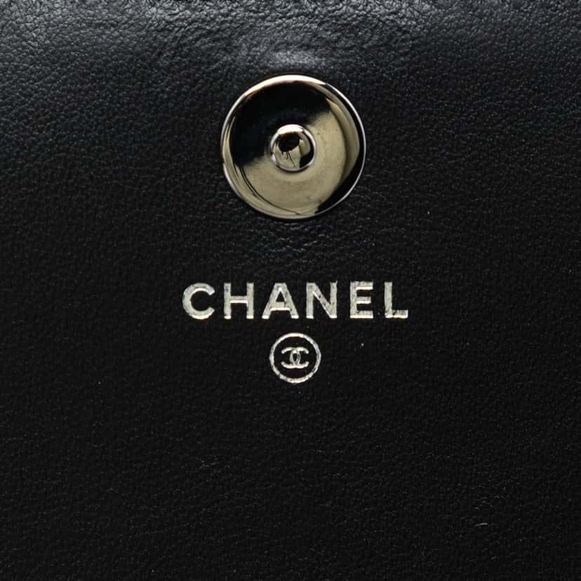 Chanel Quilted Lambskin Boy Wallet On Chain Black Leather Very good condition - Box View