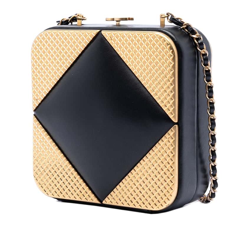 Chanel CC Lambskin and Metal Square Clutch with Chain Black Leather Very good condition - Back View