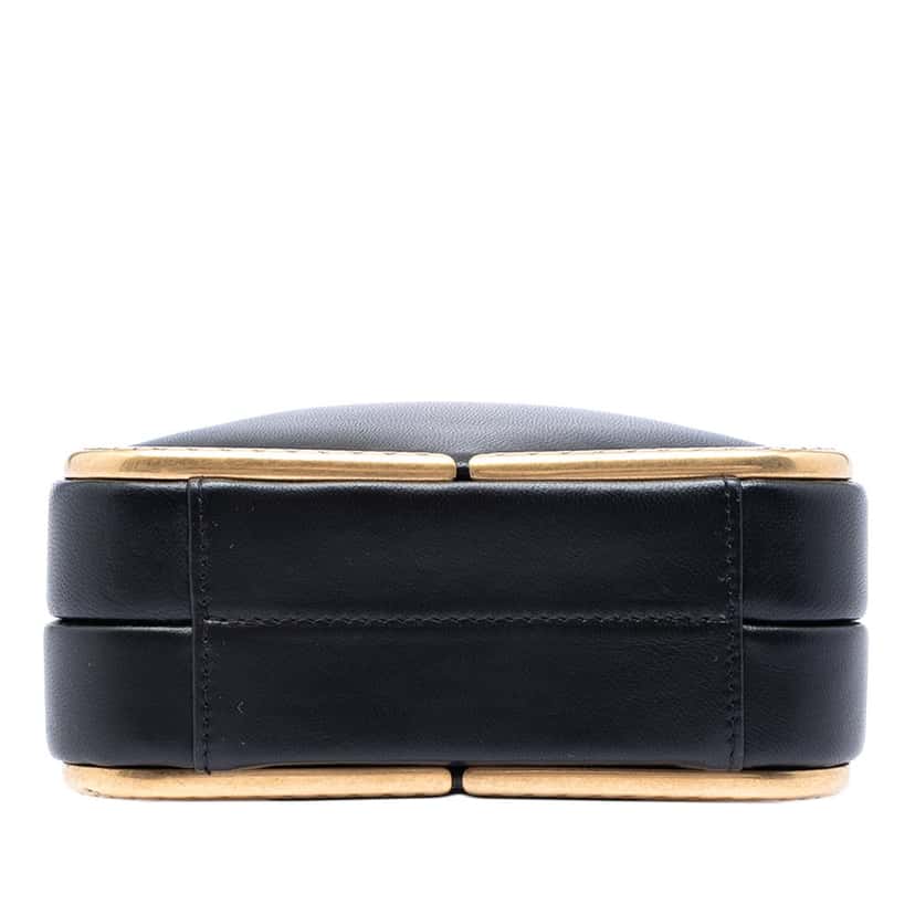 Chanel CC Lambskin and Metal Square Clutch with Chain Black Leather Very good condition - Inside View