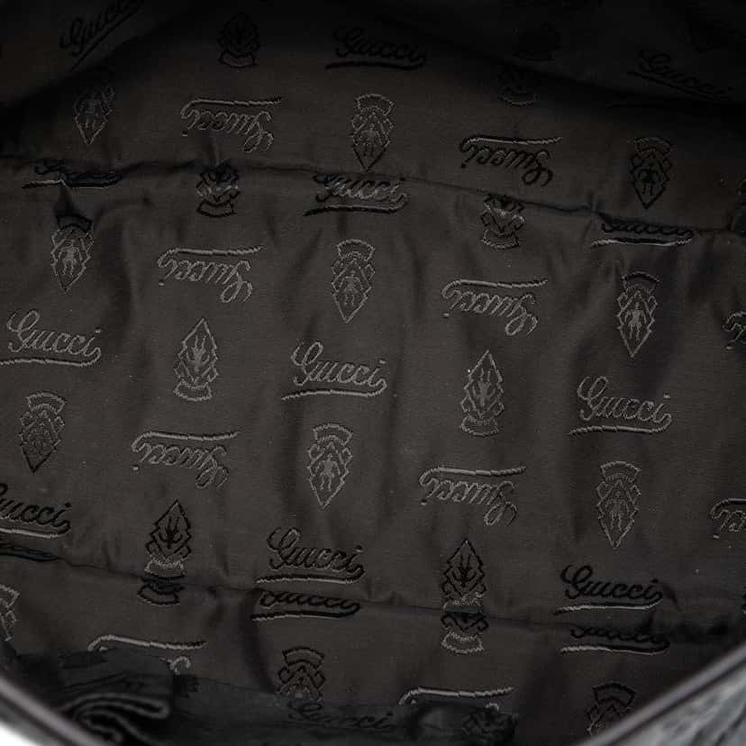 Gucci Guccissima Messenger Bag Black Leather Very good condition - Model View