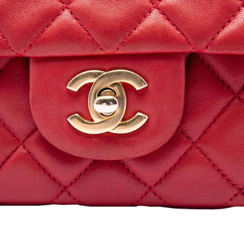 Chanel Medium Classic Lambskin Marine Charms Single Flap Red Leather Very good condition - Box View