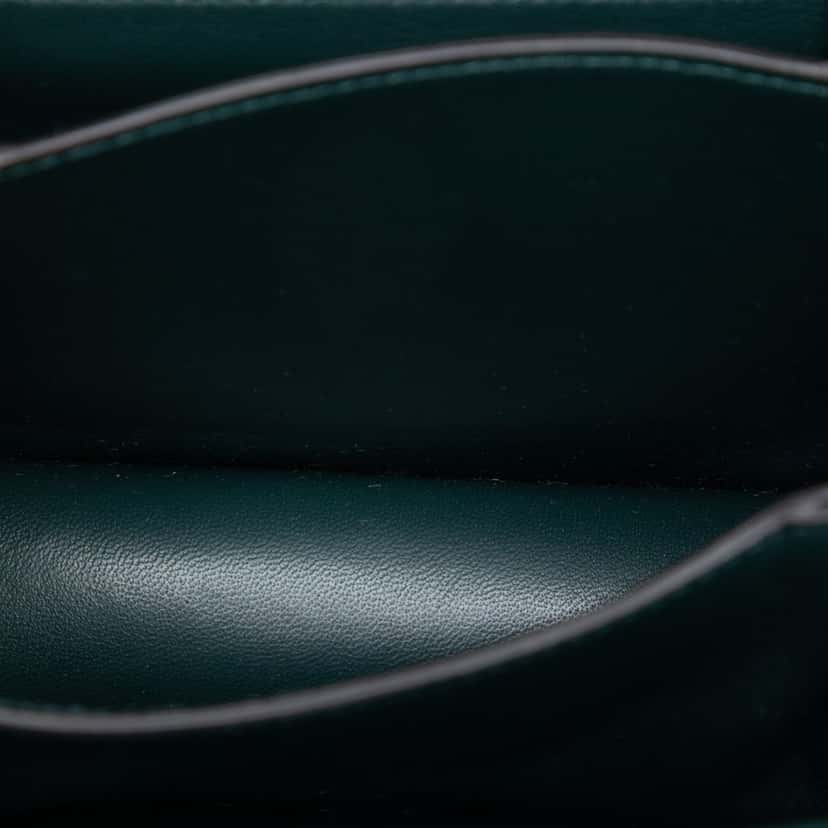 Celine Small Calfskin Classic Box Green Leather Very good condition - Box View