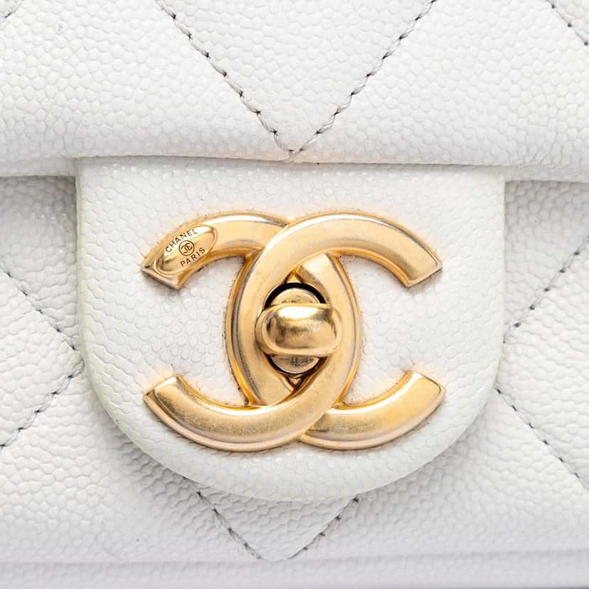 Chanel Mini Quilted Caviar Twist Your Buttons Flap White Leather Very good condition - Box View