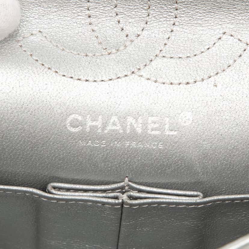 Chanel Metallic Aged Calfskin Reissue 2.55 Double Flap 224 Silver Leather Very good condition - Box View