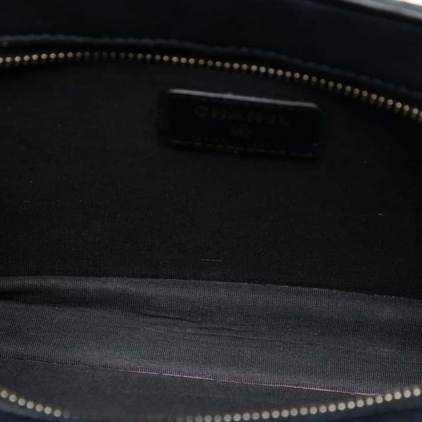Chanel Quilted Lambskin Front Pocket Clutch With Chain Black Leather Very good condition - Model View