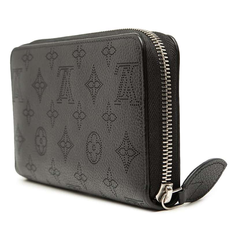 Louis Vuitton Monogram Mahina Zippy Wallet Black Leather Very good condition - Back View