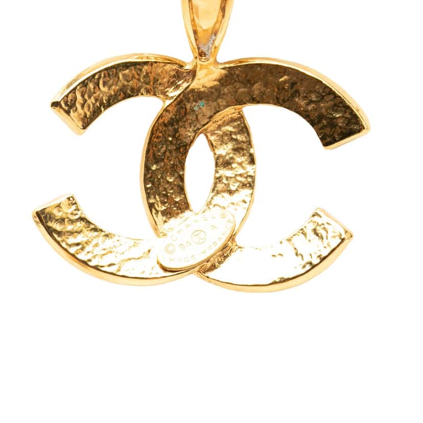 Chanel CC Gold Plated Pendant Necklace Gold Metal Very good condition - Inside View