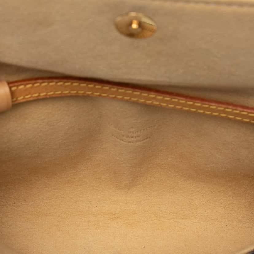 Louis Vuitton Monogram Pochette Twin PM Brown Good condition - Model View