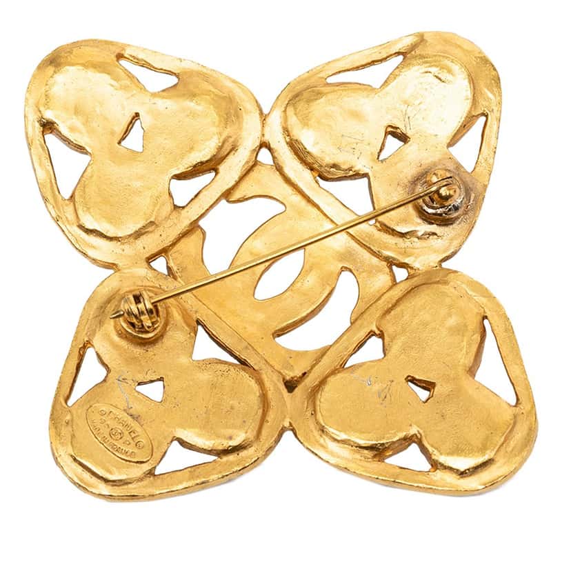 Chanel CC Gold Plated Clover Gripoix Brooch Gold Metal Very good condition - Back View