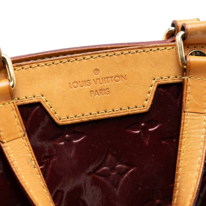 Louis Vuitton Monogram Vernis Brea MM Red Leather Very good condition - Box View