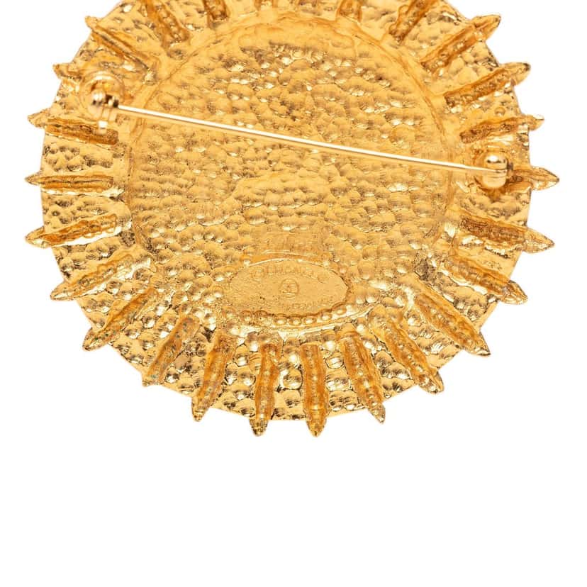 Chanel Gold Plated Coat Of Arms Medallion Sunburst Brooch Gold Metal Very good condition - Inside View