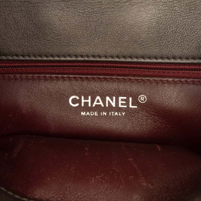 Chanel Medium Lambskin Trendy CC Flap Other Leather Very good condition - Box View