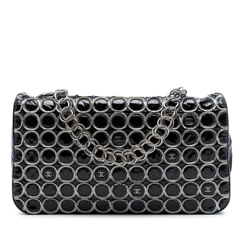 Chanel CC Patent Chain Full Flap Black Leather Very good condition - Front View