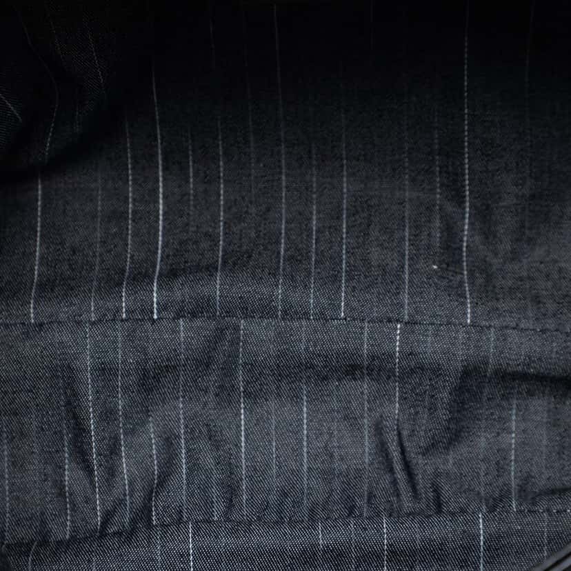 Chanel CC Patent Chain Full Flap Black Leather Very good condition - Model View