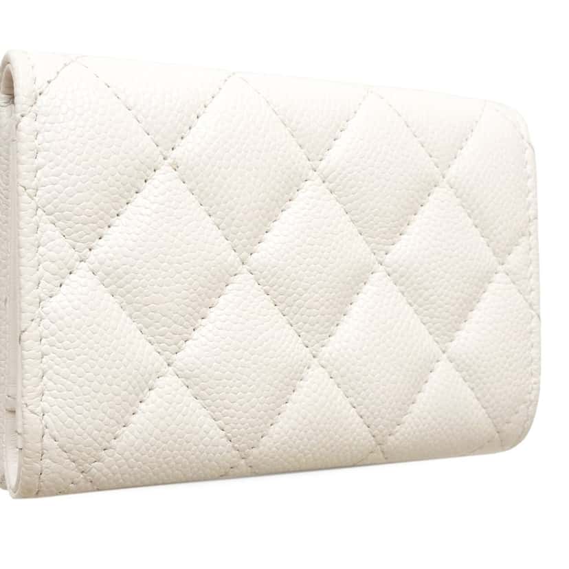 Chanel CC Quilted Caviar Flap Card Holder Wallet White Leather Very good condition - Back View
