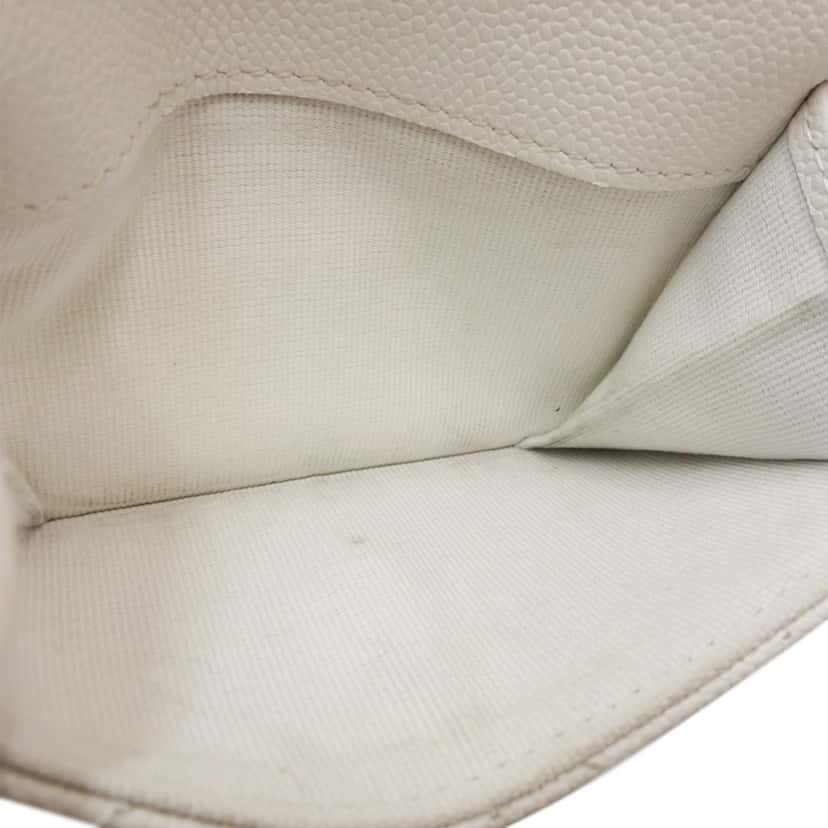 Chanel CC Quilted Caviar Flap Card Holder Wallet White Leather Very good condition - Inside View