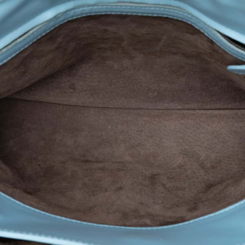 Bottega Veneta Medium Nappa Intrecciato Roma Tote Blue Leather Very good condition - Model View