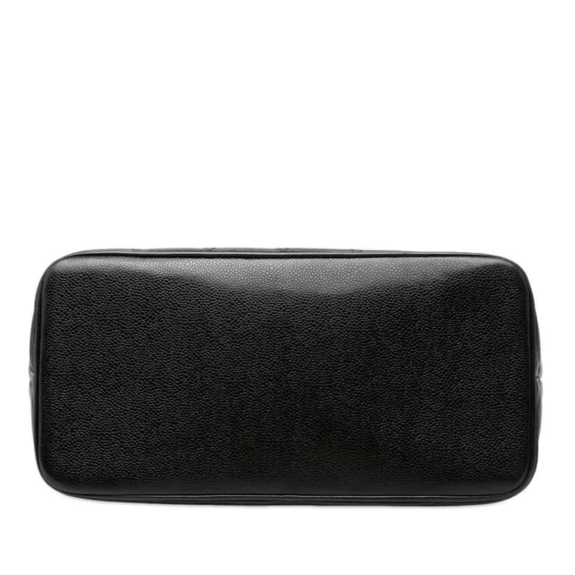 Chanel Caviar Medallion Tote Black Leather Very good condition - Inside View