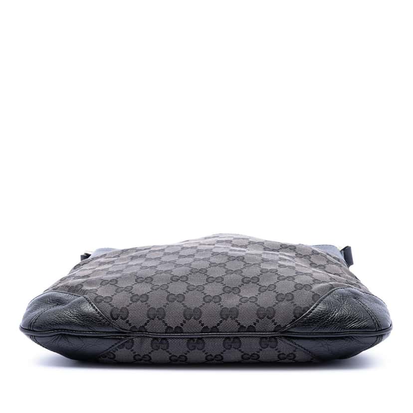Gucci GG Canvas Shoulder Bag Black Very good condition - Inside View