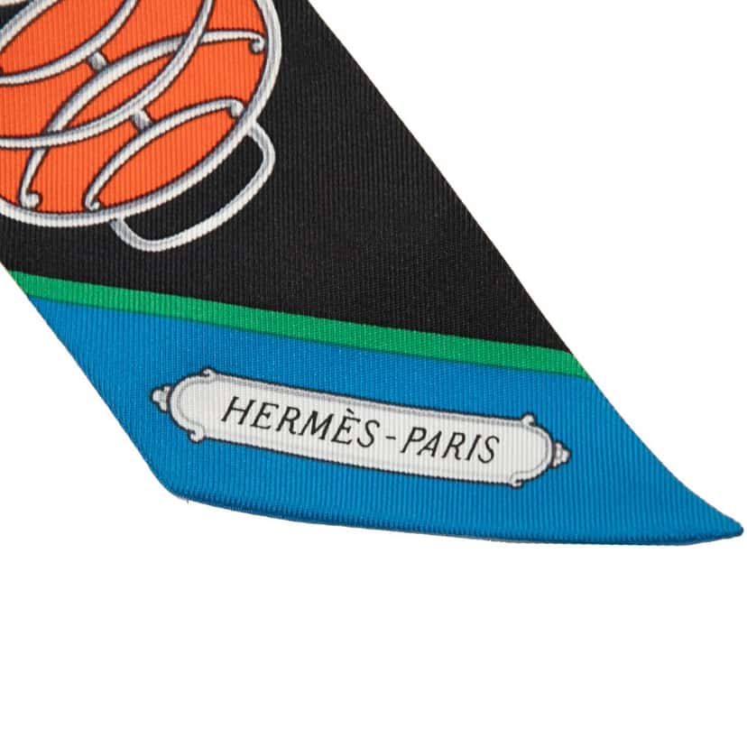 Hermès Lift Profile Silk Twilly Scarf Black Never worn - Box View