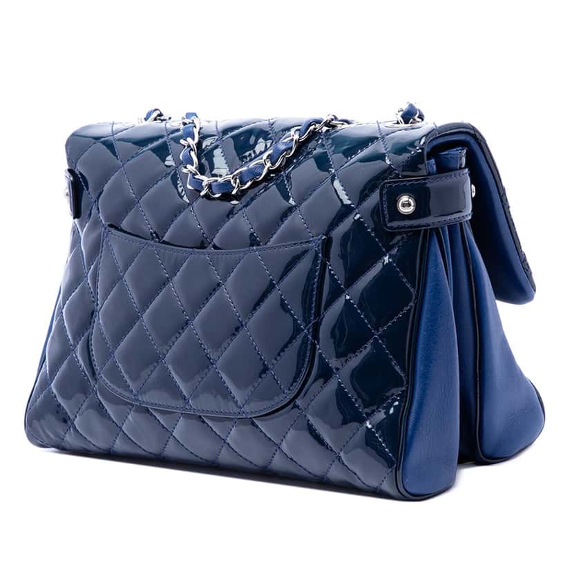 Chanel Large CC Quilted Patent Double Compartment Flap Blue Leather Very good condition - Back View
